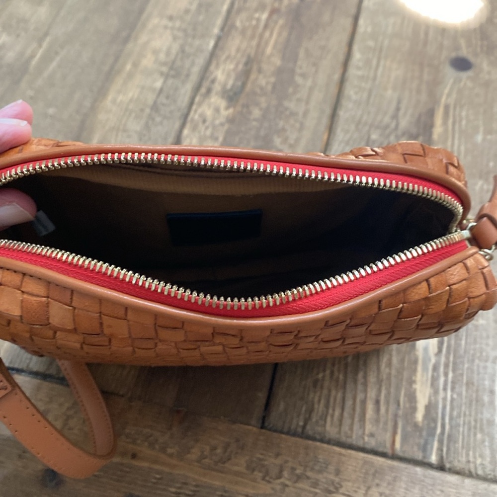 Clare V Tan Woven Leather Crossbody Bag - Picture 5 of 6
